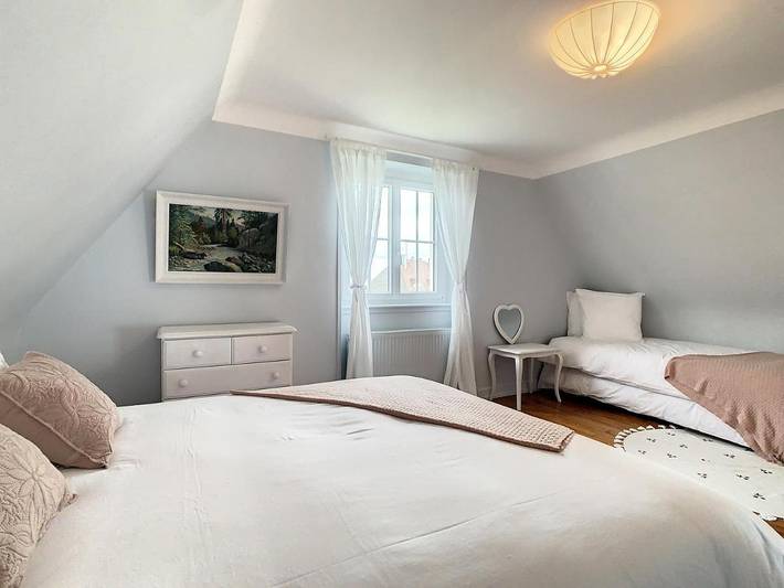 Gîte pour 9 personnes, avec vue et jardin, animaux acceptés à Mittelwihr - 2