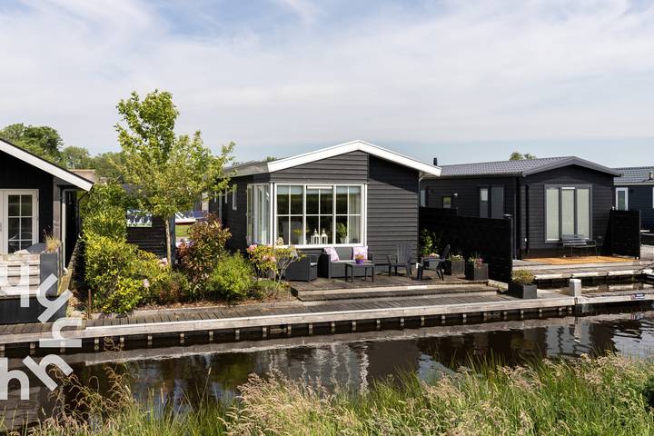 Appartement voor 4 personen, met tuin en terras in Giethoorn