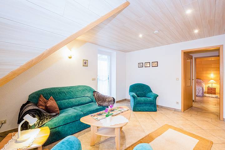 Ferienwohnung für 3 Personen, mit Balkon und Terrasse sowie Garten in Klink - 4