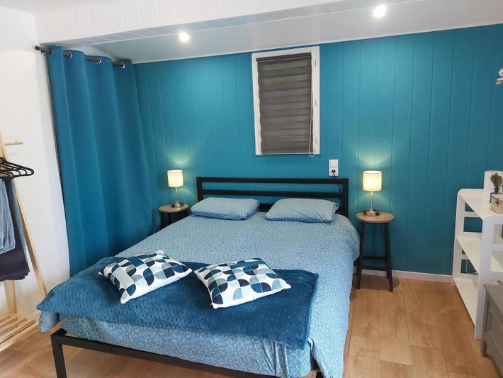 Gîte pour 2 personnes, avec jardin à Saint-Léger-les-Vignes