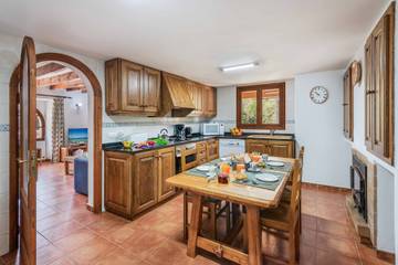 Villa in Pollença, Serra de Tramuntana für 8 