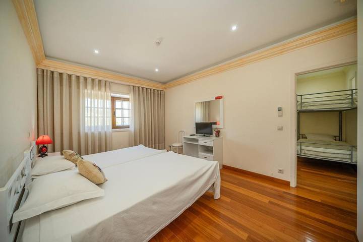 Maison d’hôte pour 4 personnes, avec jacuzzi ainsi que jardin et piscine dans Póvoa de Lanhoso - 3