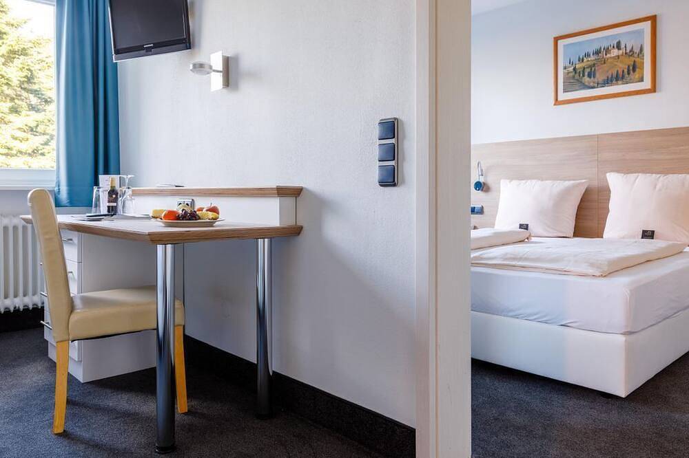 Einzelzimmer Standard - Wildpark Hotel in Bad Marienberg, Westerwald