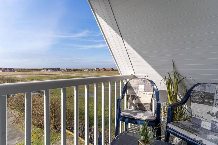 Ganze Wohnung, Strandnahe Obergeschosswohnung für 4 Personen mit Balkon in St. Peter-Ording, Eiderstedt