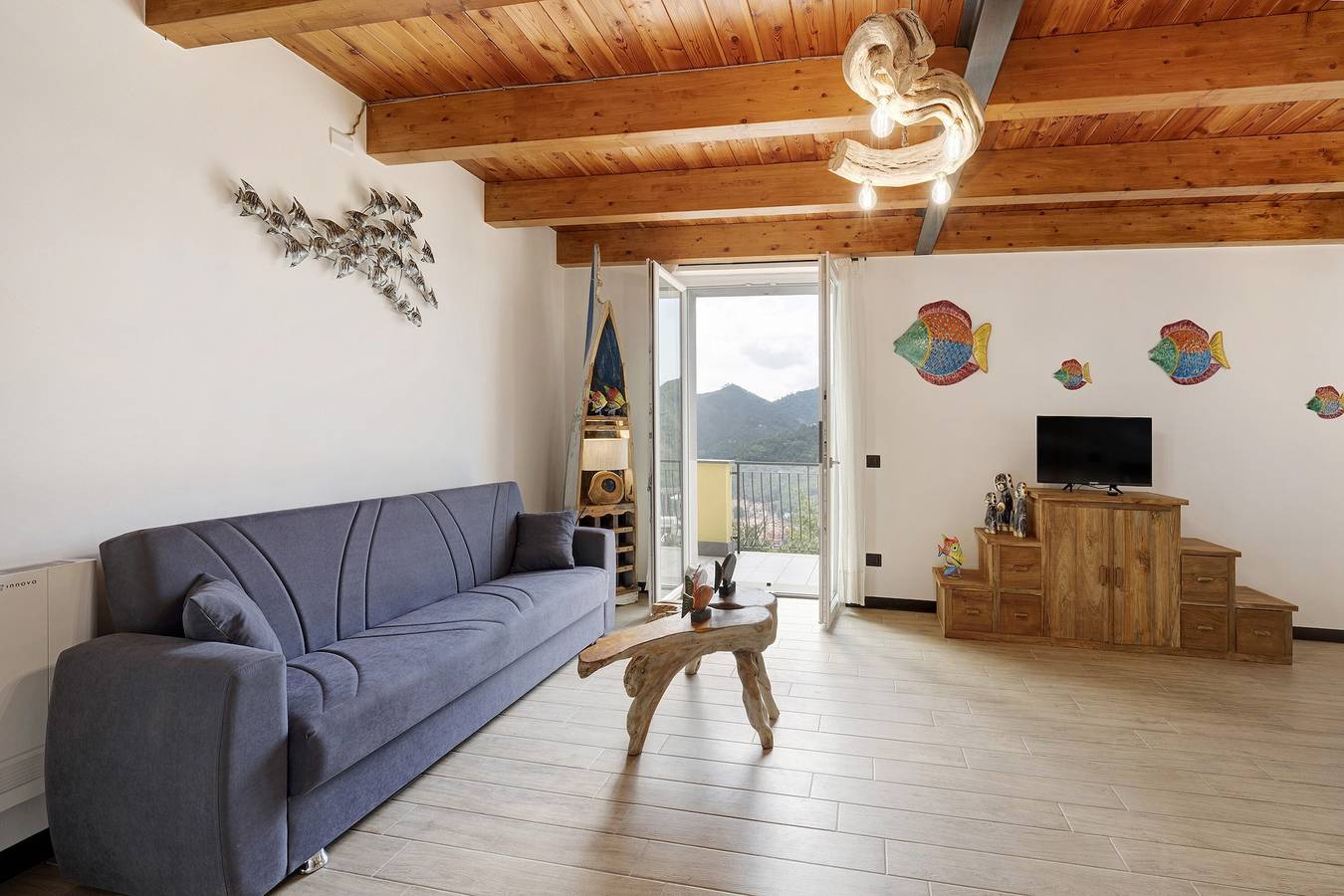 Appartamento intero, Appartamento 'Villa Lice - Vigneto' con vista sulle montagne, Wi-Fi e aria condizionata in Casarza Ligure, Riviera di Levante