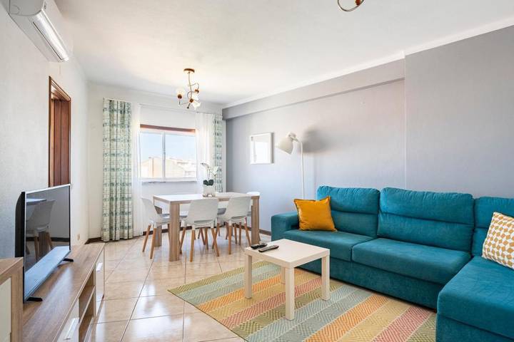 Apartamento de férias para 6 pessoas, com terraço em Praia do Pedrogão