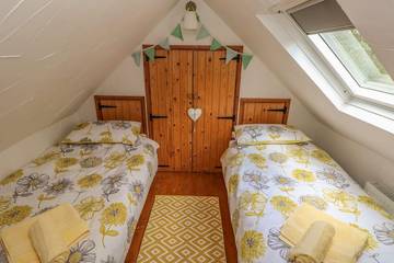 Cottage for 4 People in Laugharne, Carmarthenshire, Photo 2