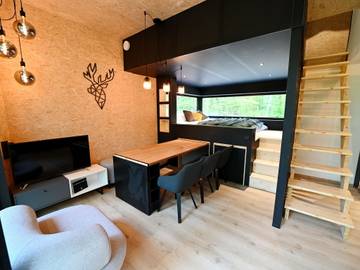 Gîte pour 6 personnes, avec terrasse, animaux acceptés à Viroinval