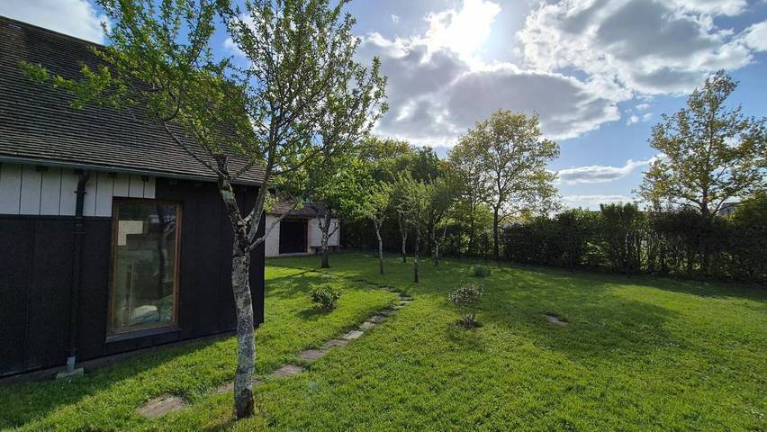Location de vacances pour 3 personnes, avec vue et jardin à Joué-lès-Tours - 3