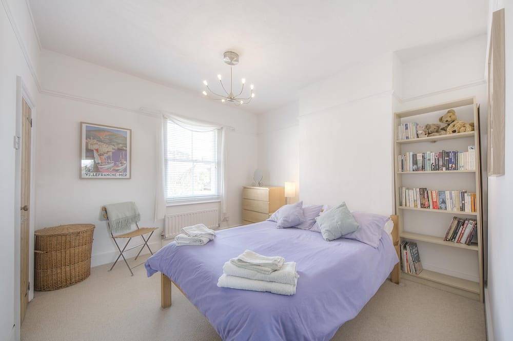 Charming dog-friendly cottage in historic Arundel! in Arundel, South Downs