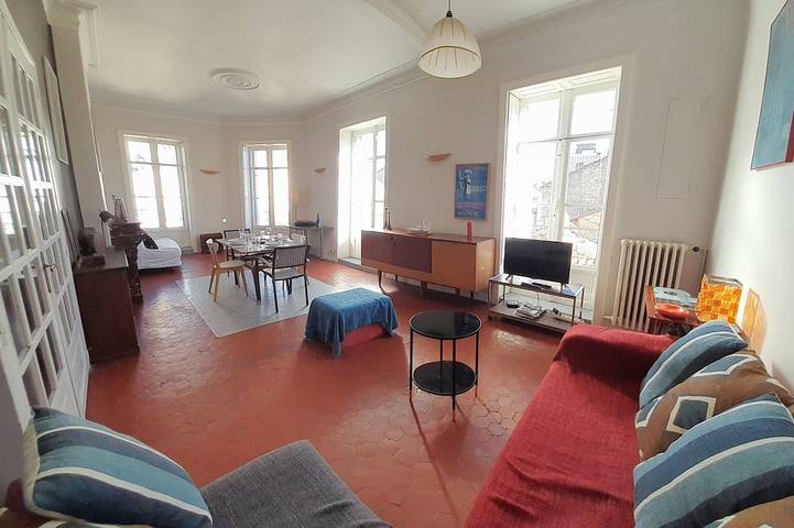 Location de vacances pour 6 personnes, avec balcon à Montpellier