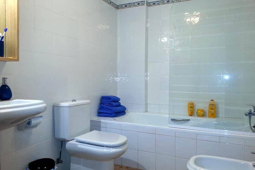 Ganze Wohnung, Traumhafte Ferienwohnung mit atemberaubendem Meerblick (Wlan, 2 Infinity Pools) in Poble Nou de Benitatxell, Costa Blanca