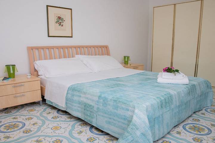 Ferienwohnung für 5 Personen, mit Terrasse und Garten in Marina di Ragusa - 3