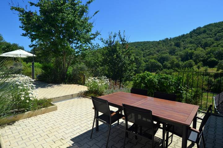 Gîte pour 5 personnes, avec Piscine à Souillac - 4