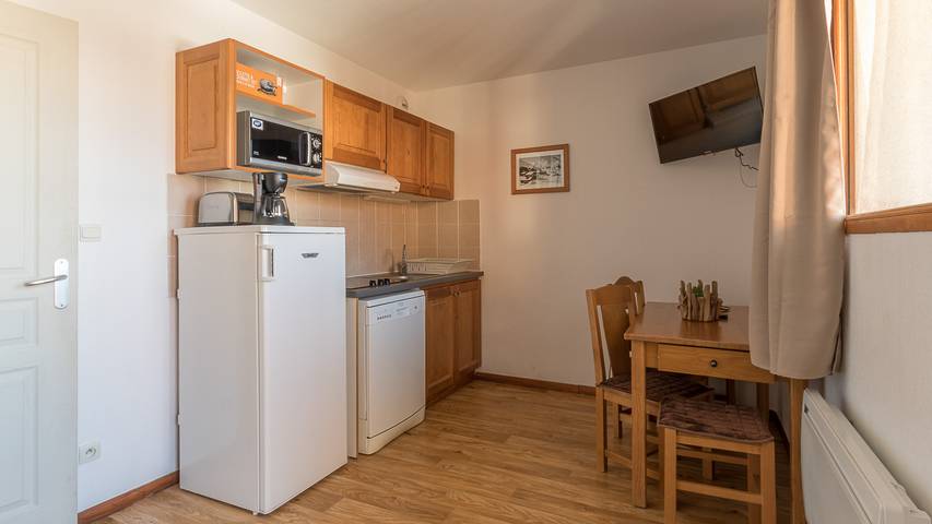 Gîte pour 4 personnes, avec terrasse dans Parc national des Écrins - 2