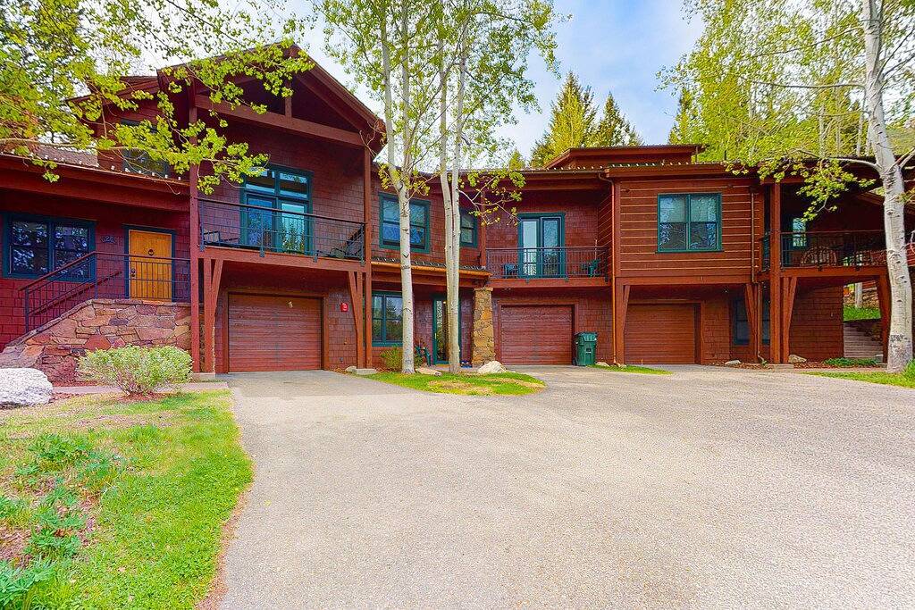 Ganze Wohnung, Spacious, ski-in/out home with furnished patio, private hot tub & grill in Teton Village, Grand Teton Nationalpark