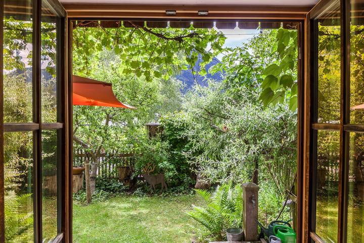 Ganze Wohnung, Ferienwohnung 'Landhaus Lucia' mit Bergblick, privater Terrasse und Wlan in Oberau, Bayerische Alpen