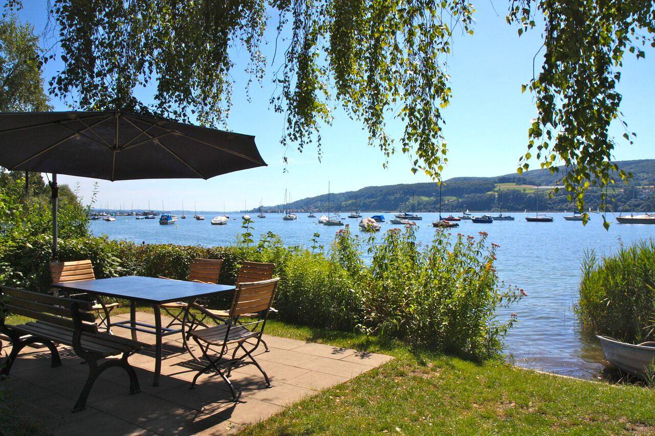 Haus am Bodensee - 4-Zimmer-Ferienhaus, Terrasse/Balkone direkt am See, 130 qm in Gaienhofen, Untersee