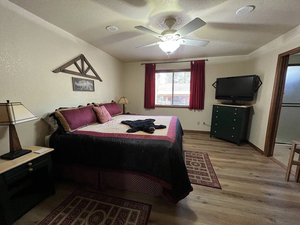 Gemütliche Hütte im Wald in Munds Park, Oak Creek Canyon