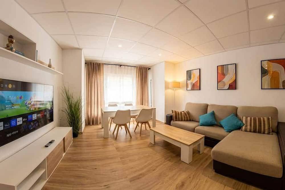 Apartamento entero, Apartamento moderno en el centro de Tavernes in Tabernes de Valldigna, Costa de Valencia