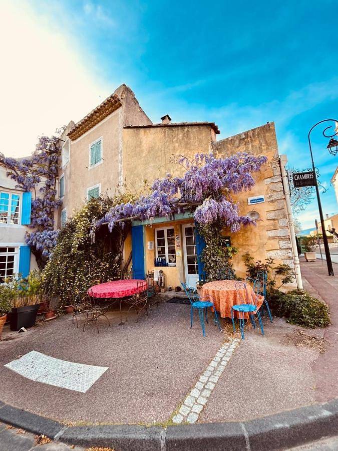 Gîte pour 3 personnes, avec Terrasse à Villes-sur-Auzon