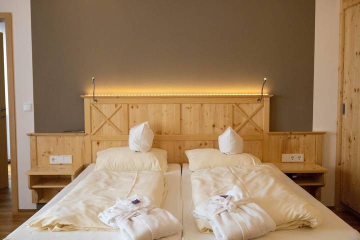 Gîte pour 6 personnes, avec sauna ainsi que piscine et jardin, adapté aux familles à Balderschwang - 4