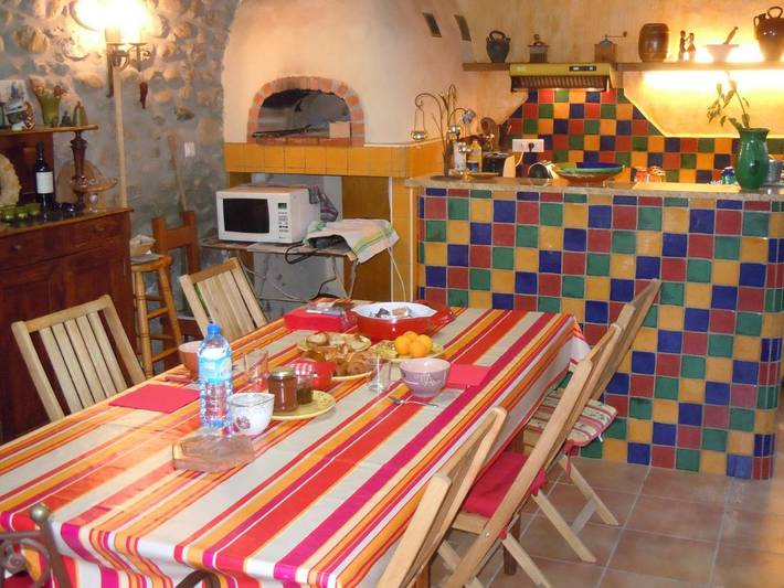 Gîte pour 3 personnes, avec Balcon et Terrasse ainsi que Jardin et Vue à Saint-Jean-Pla-de-Corts - 3