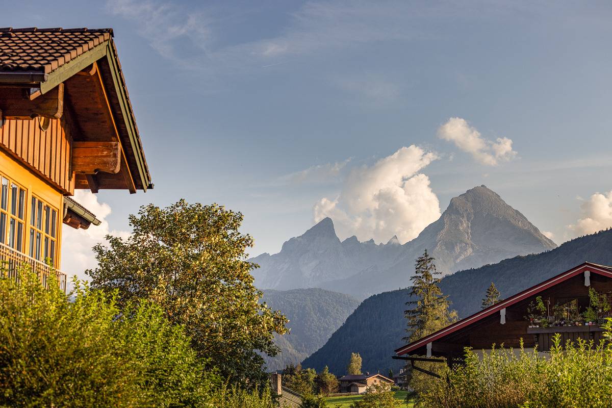 Ganze Ferienwohnung, Ferienwohnung Wandertraum - Ferienwohnung 53qm für 1 - 4 Pers., 1Sz, 1Wsz, Du/Wc,T in Bischofswiesen, Berchtesgadener Alpen