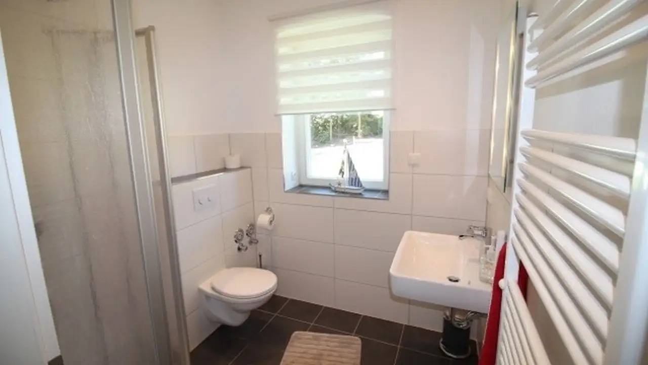 Ganze Ferienwohnung, Ferienwohnung für 4 Personen (60 m²) in Zirkow (Rügen) in Serams, Zirkow
