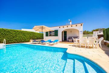 Villa in Ciutadella, Coast of Menorca für 6 