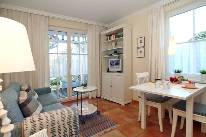 Ferienwohnung für 2 Personen, mit Terrasse in Kühlungsborn - 3