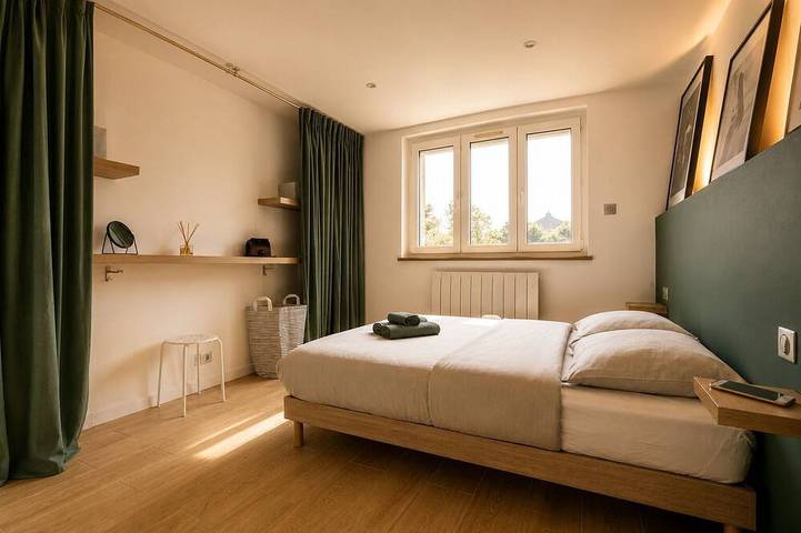 Entire apartment, L'Atelier du Musicien | Downtown & Beach, 5 min away in Saint-Martin-du-Littoral, Le Havre region