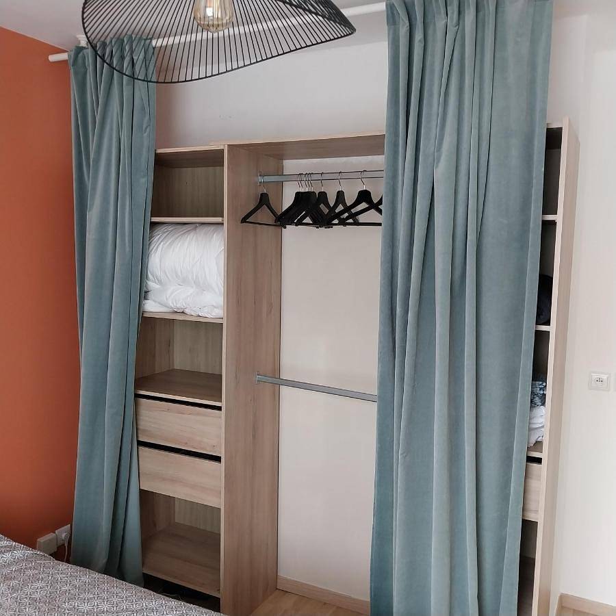 Appartement entier, One-Bedroom Apartment in Ferrières-en-Brie, Seine-et-Marne