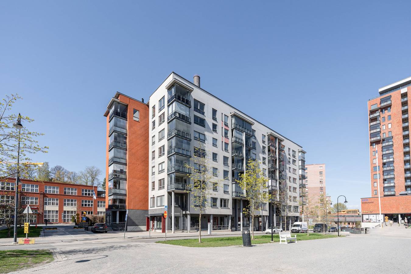 Ganze Wohnung, Top Floor 1Br Home with Parking, Sauna & Balcony in Pirkanmaa