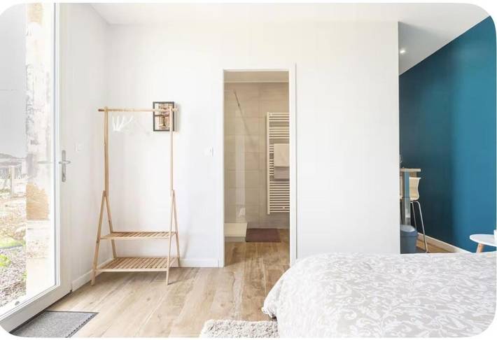 Chambre d’hôte pour 2 personnes, avec jardin ainsi que vue et terrasse à Saint-Sulpice-de-Faleyrens - 4