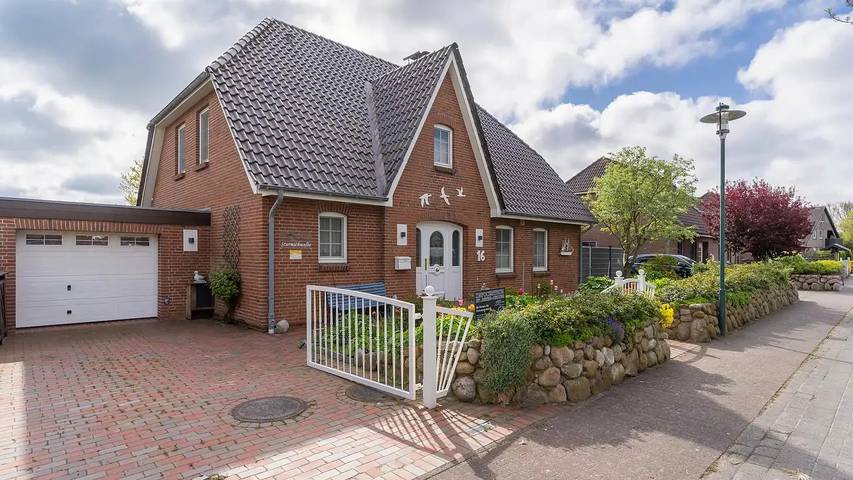 Ferienhaus für 7 Personen, mit Whirlpool und Garten sowie Sauna und Terrasse - 1
