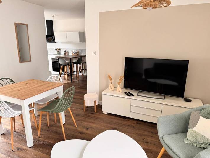 Location de vacances pour 4 personnes, avec jardin et vue, animaux acceptés dans Plage De La Paree Du Jonc
