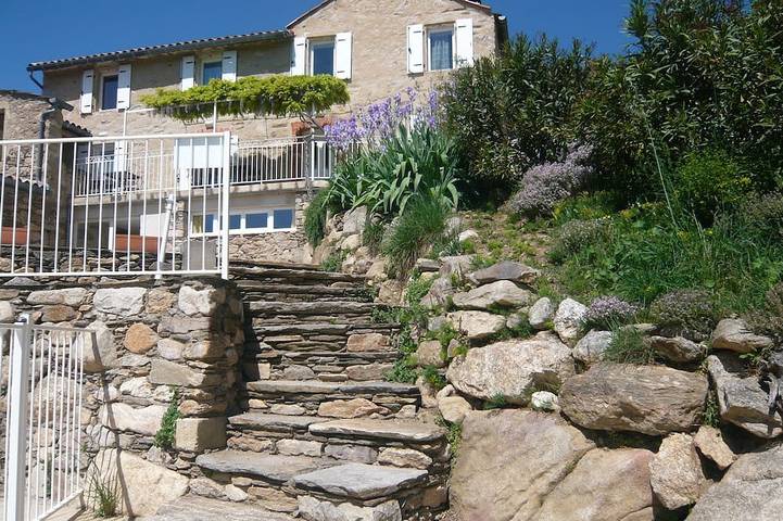 La Maison de Delphine in Saint-Martin-de-l'Arçon, Région de Béziers