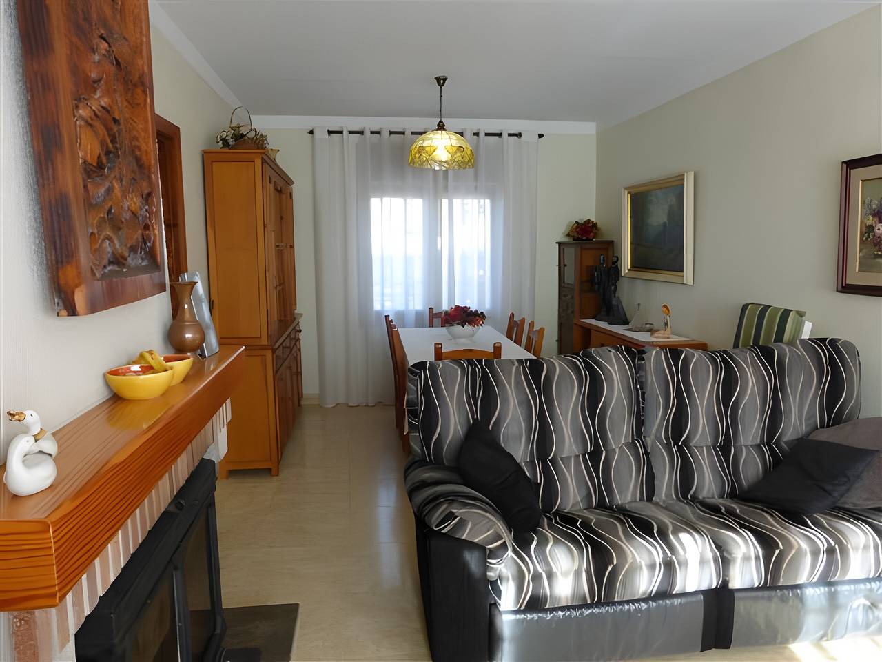 Ferienhaus 'Rocamar' mit Bergblick, privater Terrasse und Klimaanlage in l'Escala, Oberampurien