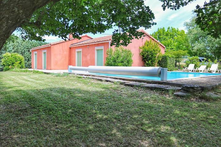 Villa pour 6 personnes, avec jacuzzi et jardin - 1
