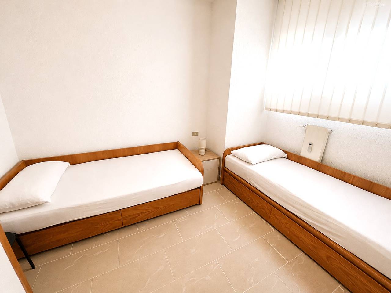 Ganze Wohnung, Ferienwohnung mit Seeblick in Luino für 4 Personen in Luino, Comune di Luino