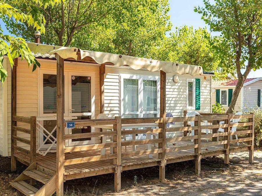 Camping Sant'Angelo  - Casa mobile 6 persone - Casa mobile | Comfort | 2 Camere da letto | 4/6 Pers. | Terrazza rialzata | Aria condizionata. in Lido di Jesolo, Cavallino-Treporti