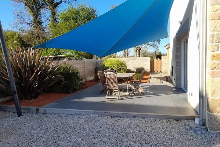 Gîte pour 5 personnes, avec Terrasse et Jardin à La Rochelle-Normande