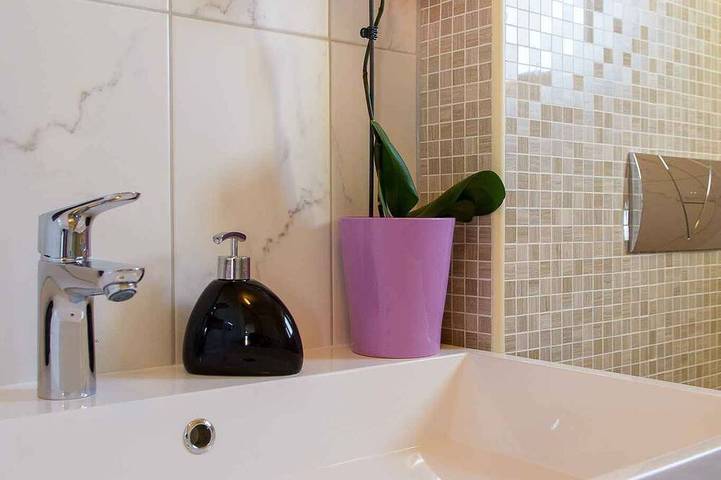 Ferienwohnung für 4 Personen, mit Garten in Okrug Gornji - 4