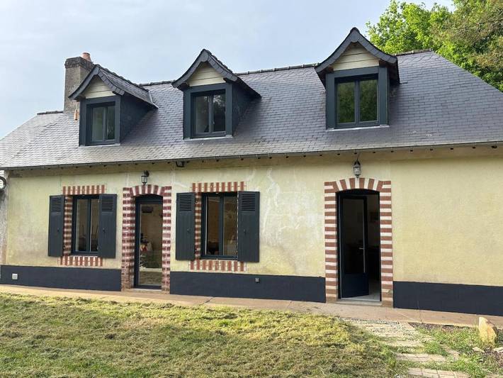 Location de vacances pour 11 personnes, avec jardin et terrasse, animaux acceptés à Saint-Mars-d'Outillé - 2