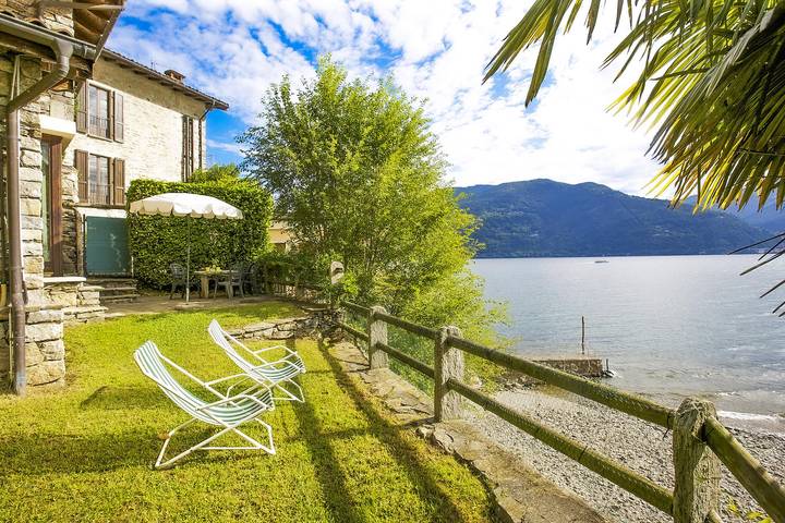 Ferienhaus für 4 Personen, mit Terrasse und Garten sowie Seeblick im Piemont - 3