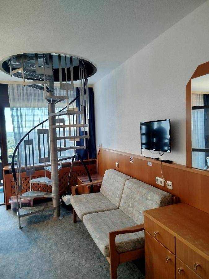 Ferienwohnung für 5 Personen, mit Balkon und Terrasse in Mitterfirmiansreut