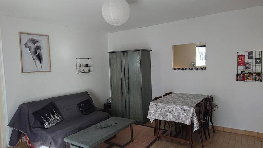Gîte pour 4 personnes, avec Balcon dans Office De Tourisme De Vernet Les Bains - 3
