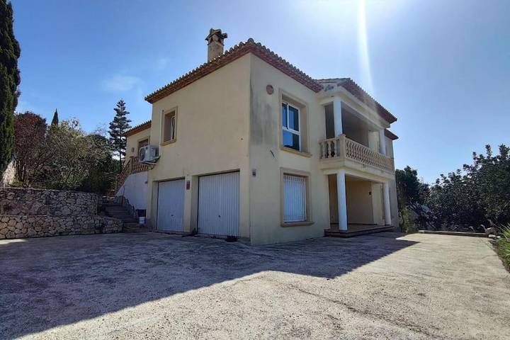Casa rural para 20 personas, con terraza además de jardín y vistas, Se admiten mascotas en Ráfol de Almunia - 4