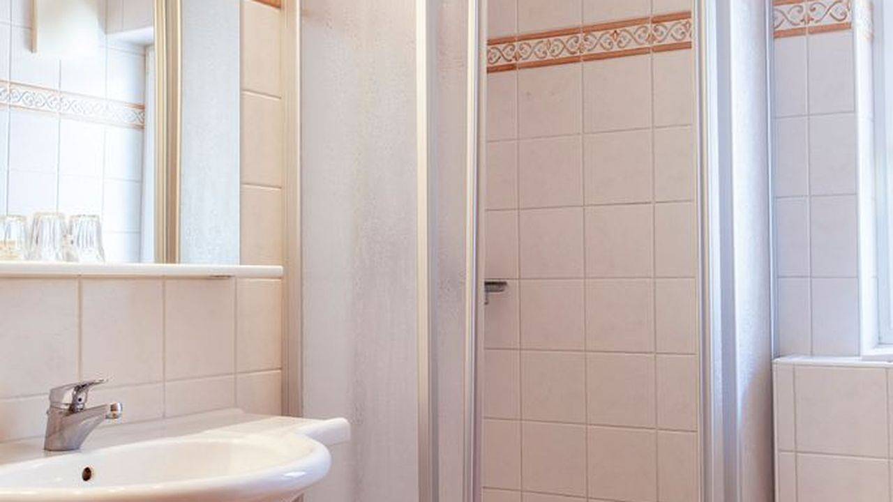 Doppelzimmer für 2 Personen (25 m²) in St. Wolfgang im Salzkammergut in Massif du Salzkammergut, Sankt Wolfgang im Salzkammergut